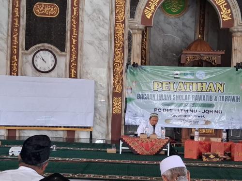 Tingkatkan Kefasihan Bacaan, Pelatihan Imam Shalat Digelar di Diwek Jelang Ramadhan